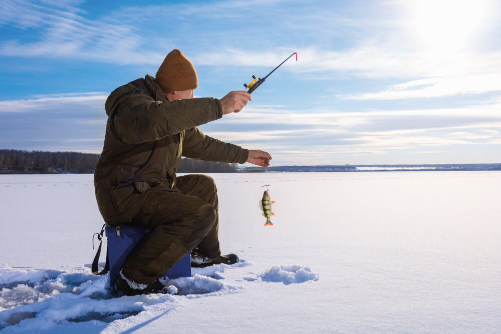 Palas Resort - Experiential activities - Ice fishing